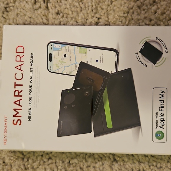 KeySmart SmartCard wallet tracker wireless charging Find My Wallet - Picture 5 of 11